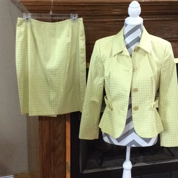 liz claiborne suits